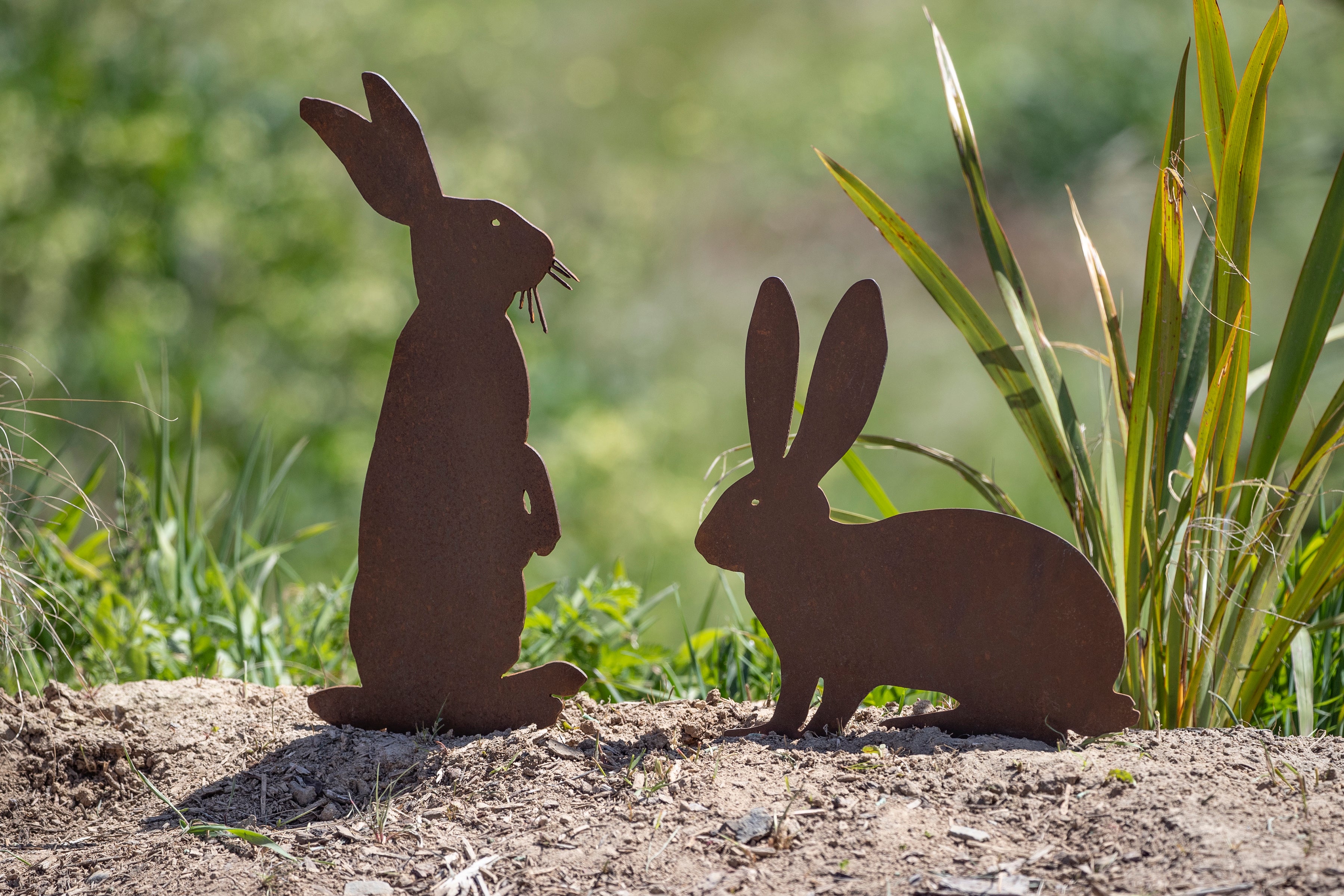 Rabbits each – Kiwi Metal Art